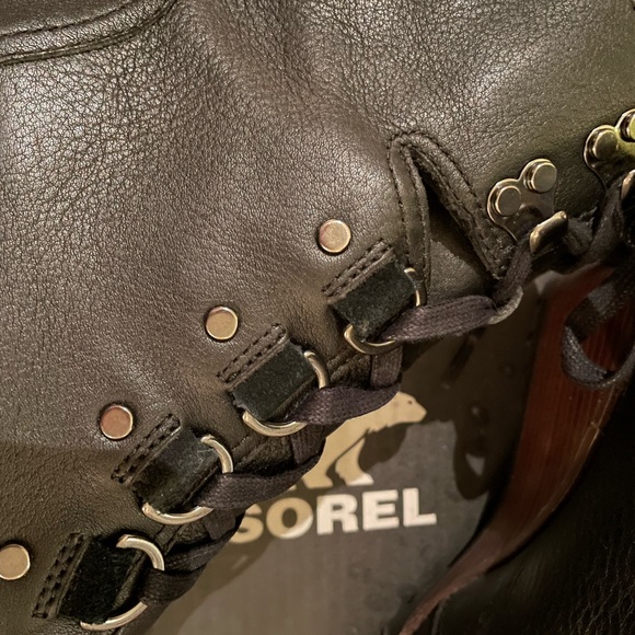 Sorel After Hours Lace Up Boot, Black, Size 7.5, Excellent Condition with Box - Picture 6 of 8